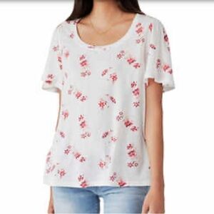 NWT Lucky Brand flutter sleeve top